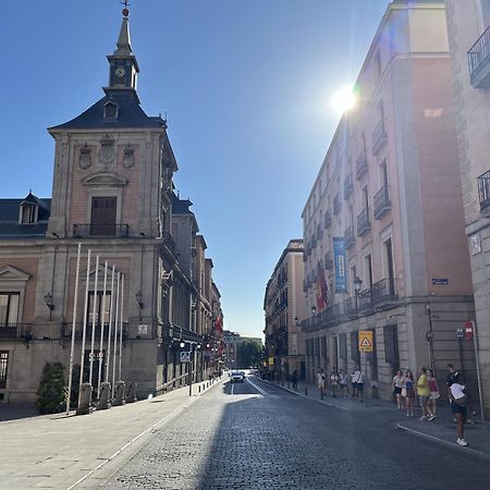 Dplace To Be - Exclusive Apartments In Historic Center Madrid Eksteriør bilde
