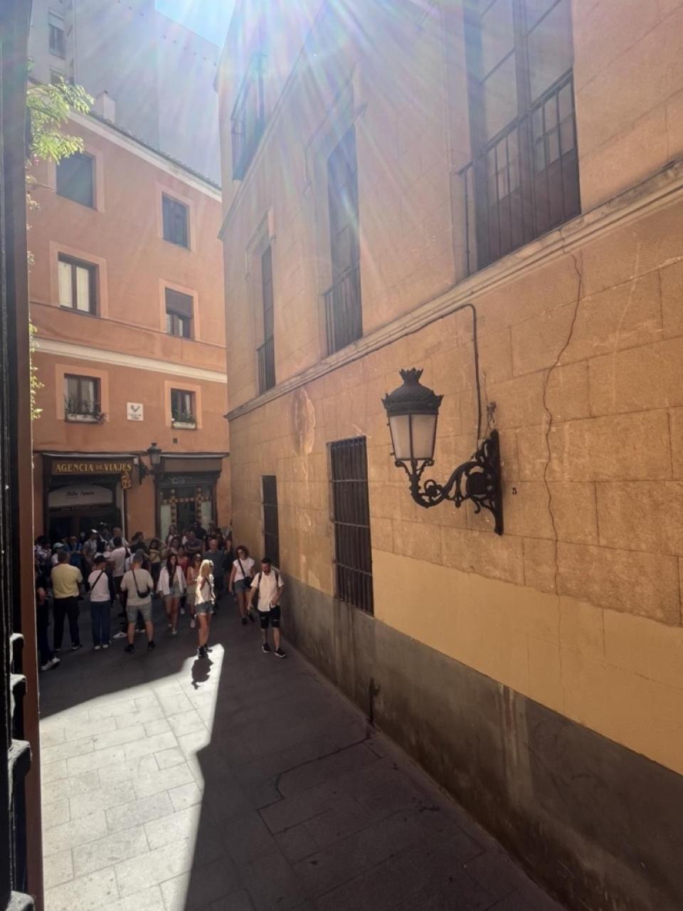 Dplace To Be - Exclusive Apartments In Historic Center Madrid Rom bilde