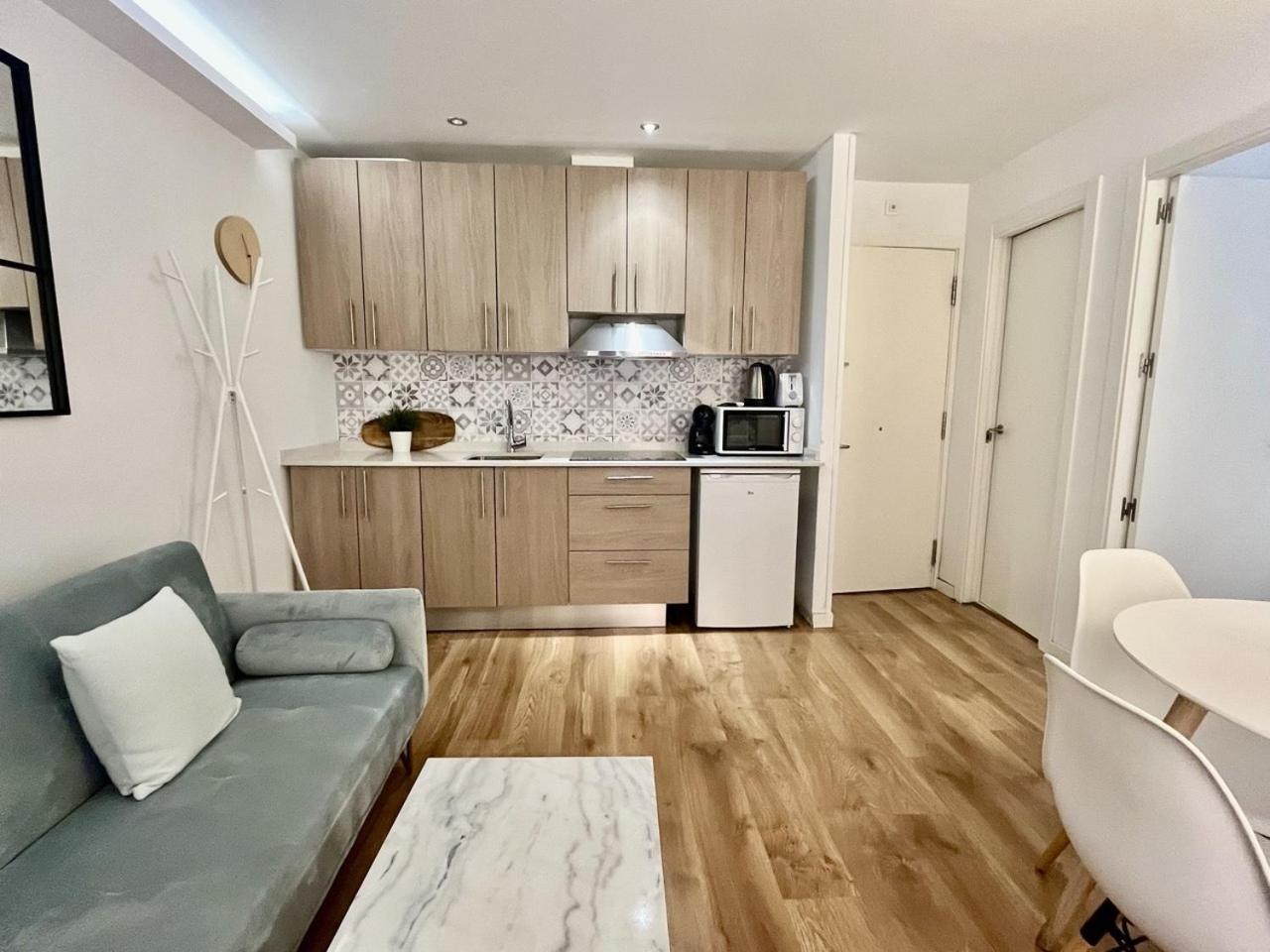 Dplace To Be - Exclusive Apartments In Historic Center Madrid Rom bilde