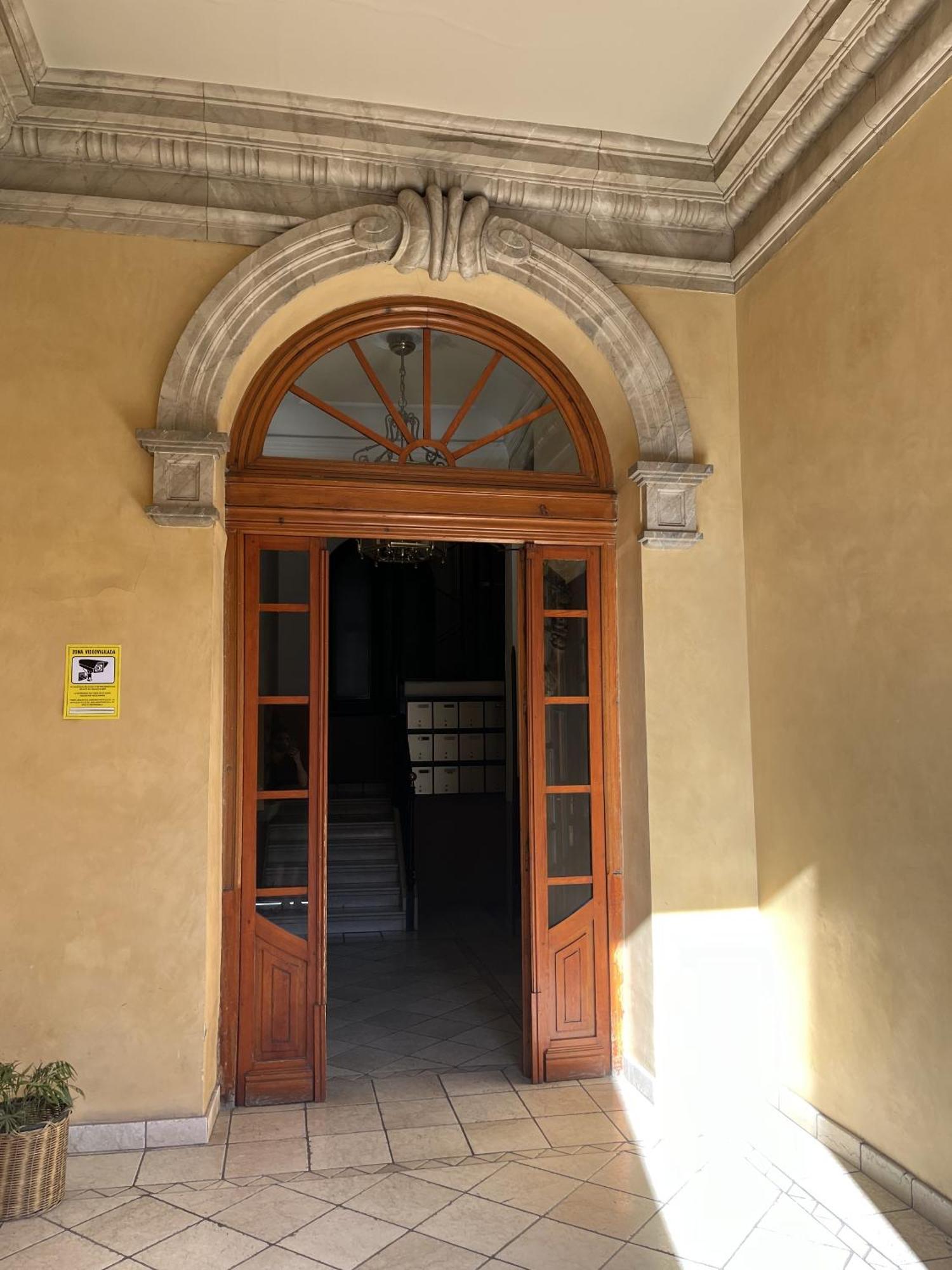Dplace To Be - Exclusive Apartments In Historic Center Madrid Eksteriør bilde