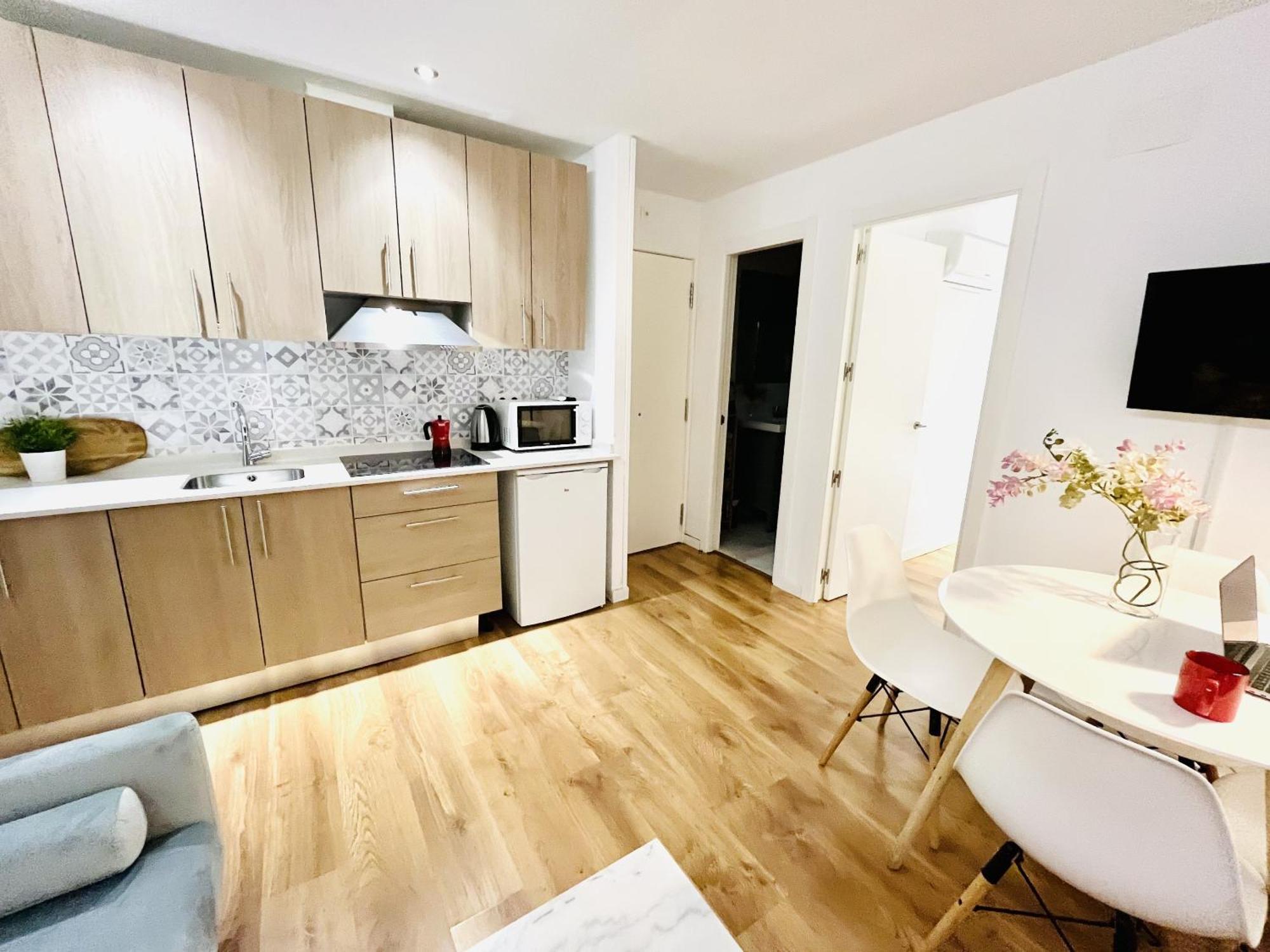 Dplace To Be - Exclusive Apartments In Historic Center Madrid Rom bilde