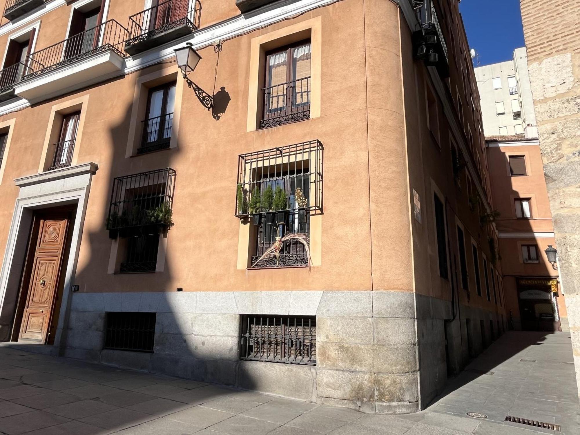 Dplace To Be - Exclusive Apartments In Historic Center Madrid Eksteriør bilde