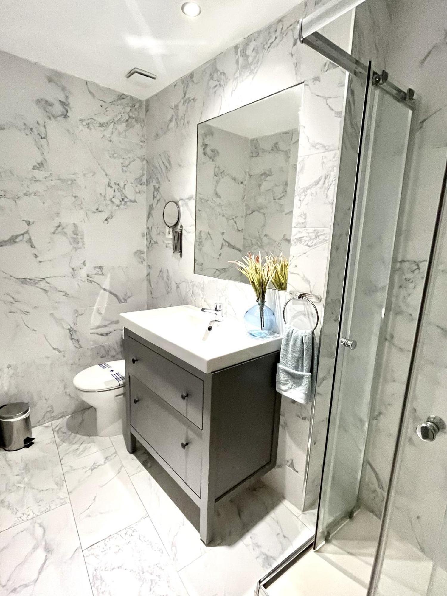Dplace To Be - Exclusive Apartments In Historic Center Madrid Rom bilde