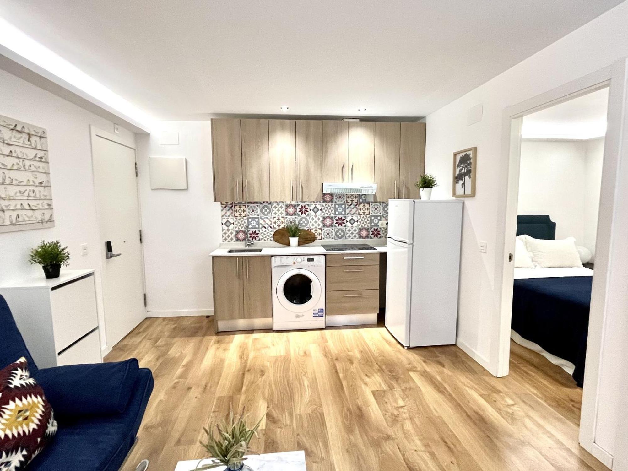 Dplace To Be - Exclusive Apartments In Historic Center Madrid Eksteriør bilde